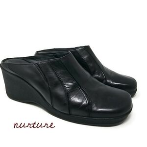 Nurture 3" Heel Vintage Slip on Wedge Style Black Clogs 7.5M